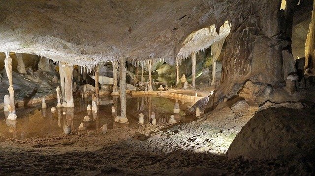 jeskyně na Ibize